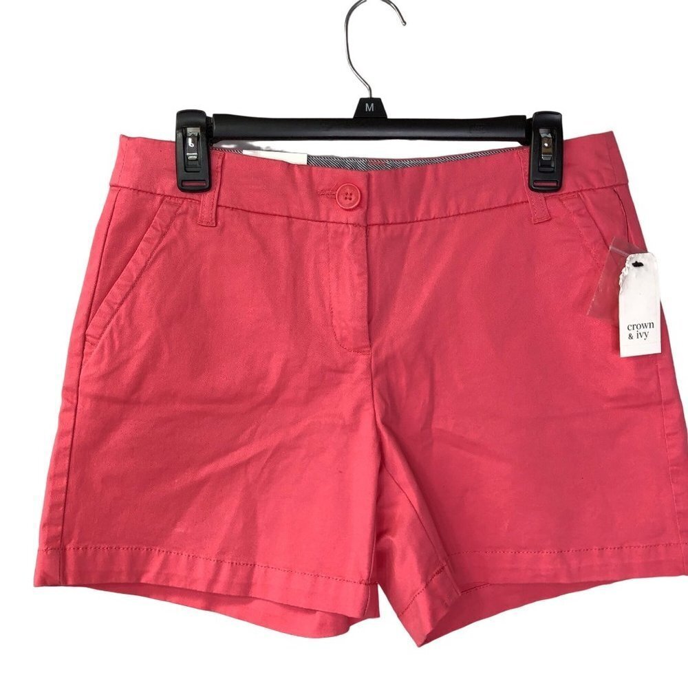 CROWN & IVY SHORTS SIZE 4 NEW WITH TAG